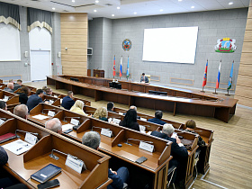 Начало отопительного сезона обсудили на расширенном аппаратном совещании