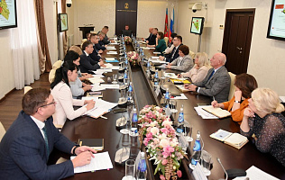 В администрации Барнаула продолжается обсуждение развития городских парков 