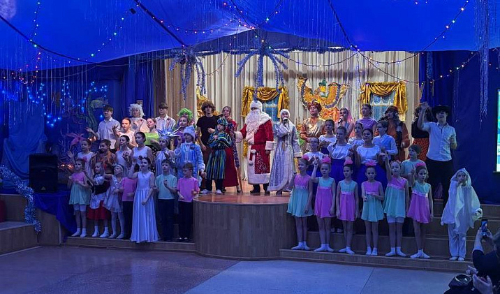 Глава администрации Индустриального района провел новогоднюю встречу с общественностью