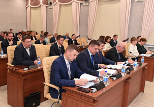 Барнаульские депутаты приняли в первом чтении проект городского бюджета на 2026-2028 годы 