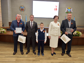 В администрации города презентовали книгу о барнаульцах-героях Великой Отечественной войны 