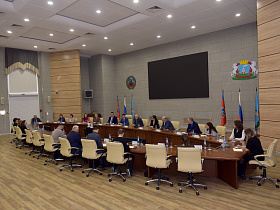 В администрации Барнаула обсудили процесс работы над проектом  Правил землепользования и застройки города