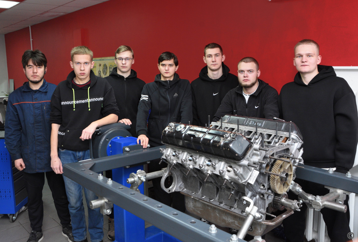 Студенты АлтГТУ участвуют во всероссийском проекте производственных отрядов предприятия «КАМАЗ» 