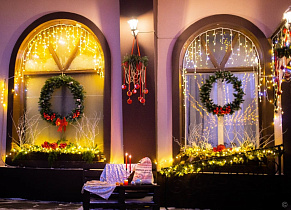 В Барнауле стартует ежегодный городской конкурс «Лучшее новогоднее оформление предприятий промышленности и потребительского рынка – 2026»