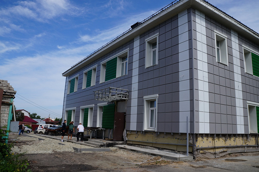 В Барнауле близится к завершению ремонт филиала поликлиники № 1 